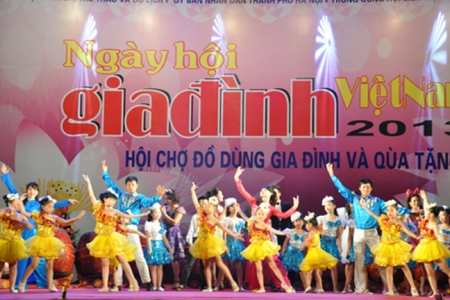 Ngày hội Gia đình Việt Nam năm 2017 diễn ra từ 24 đến 28-6